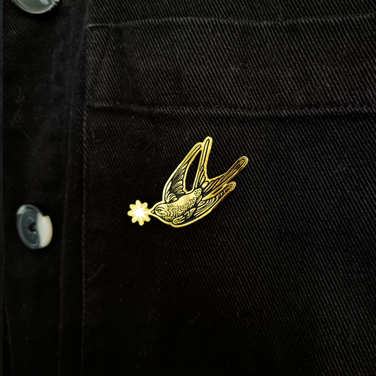 Pin Golondrina Estrella